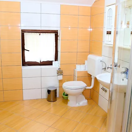 Vacation House Oeneus Casa vacanze *